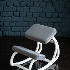 Балансирующий коленный стул Конёк Горбунёк (Белый) в Миассе - miass.mebel24.online | фото 3