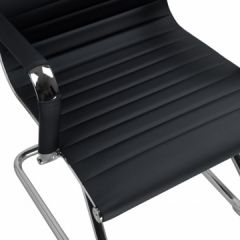 Офисное кресло для посетителей LMR-102N Черный в Миассе - miass.mebel24.online | фото 5